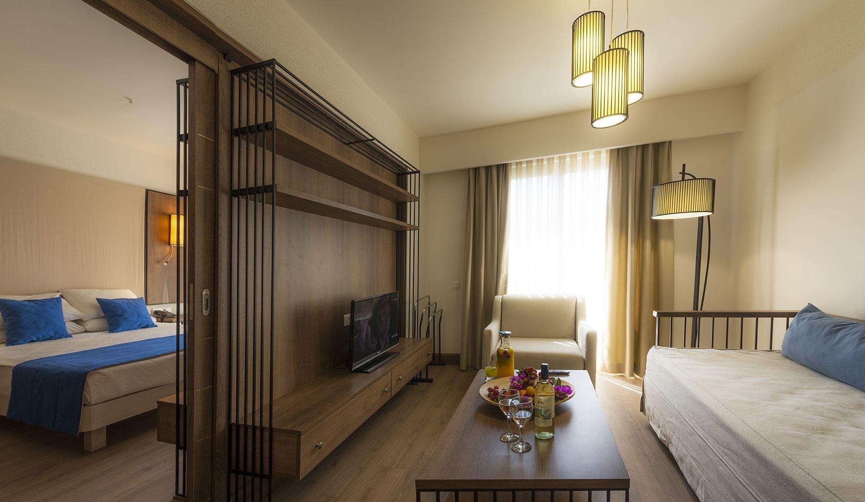 LIV Hotel by Bellazure Akyarlar Buitenkant foto